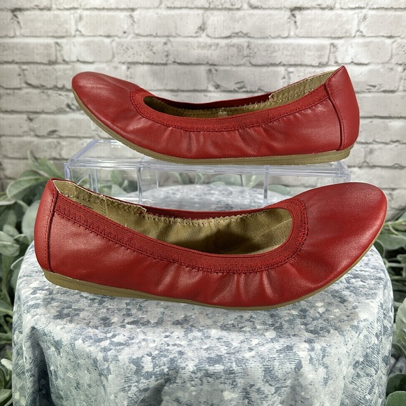 Croft & Barrow Elm Red Round Toe Elastic Scrunch Flats Women’s 9.5M❤️NWOT❤️ - Picture 4 of 9